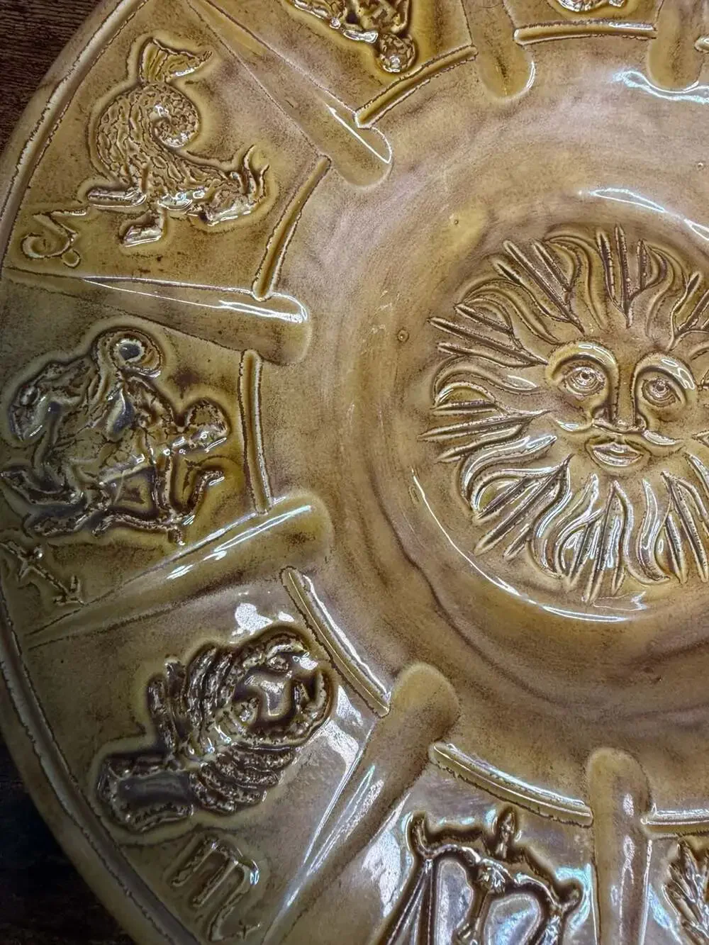 Unknown vintage ceramic